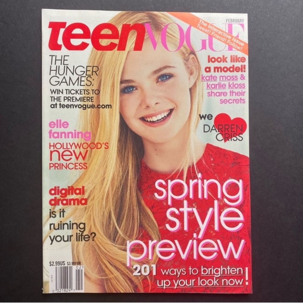 Teen Vogue Magazine February 2012 Elle Fanning
